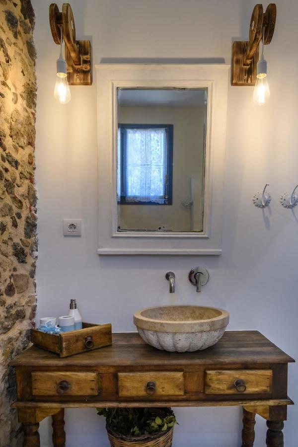 The Aegean Blue Country House Old Milos Lagoudi Zia Bagian luar foto