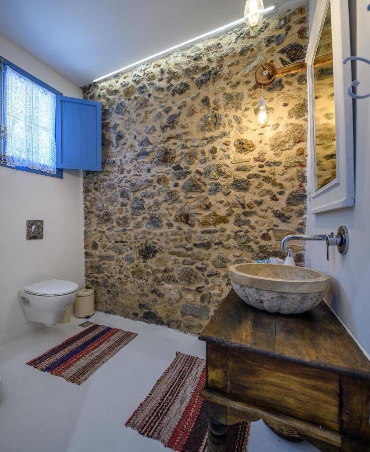 The Aegean Blue Country House Old Milos Lagoudi Zia Bagian luar foto
