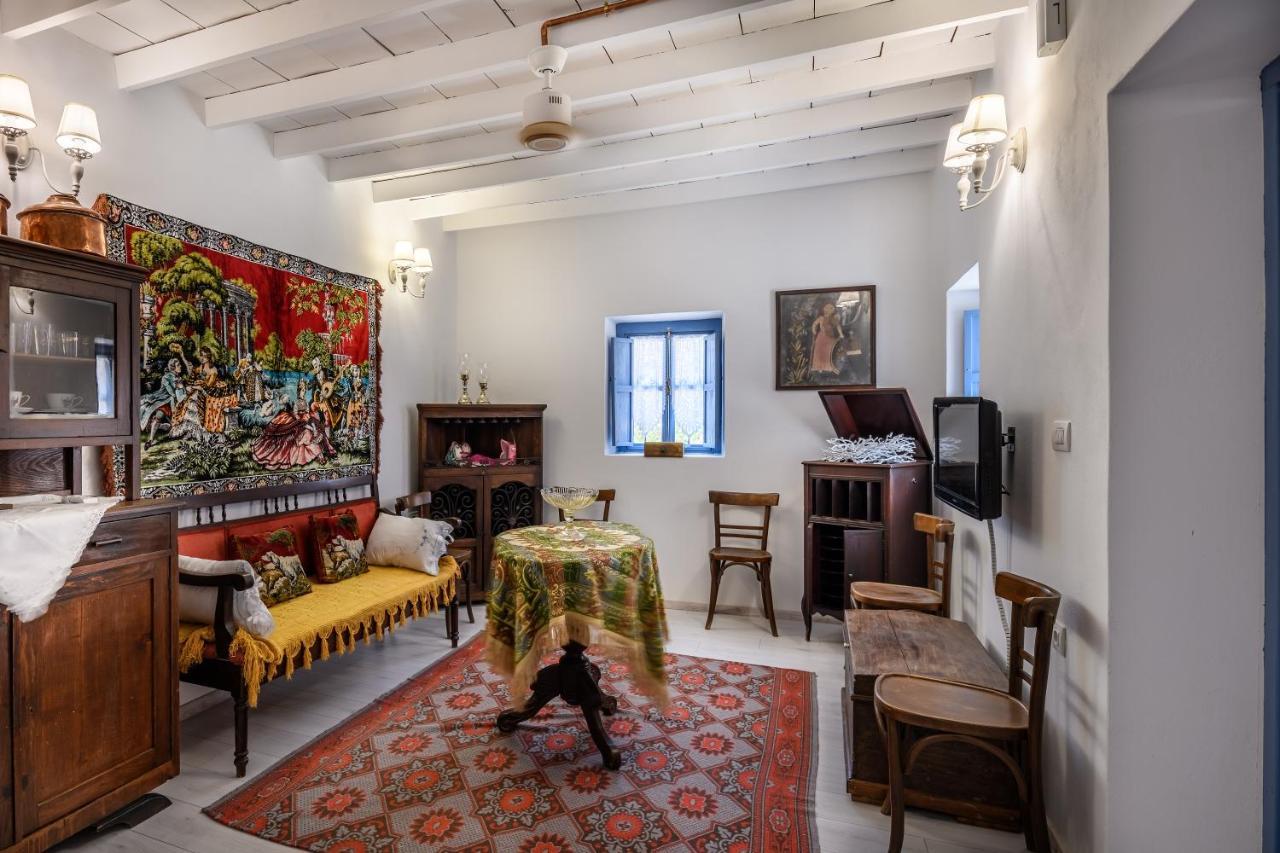 The Aegean Blue Country House Old Milos Lagoudi Zia Bagian luar foto
